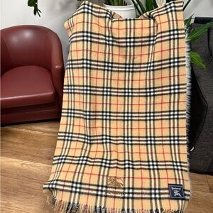 🔥 🔥YEAR END SALE 🔥🔥
 Authentic Burberrys Tan Plaid Wool Lap Blanket